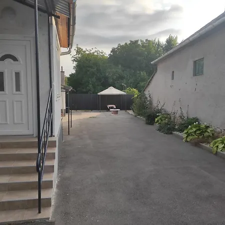 Dédi Apartman *